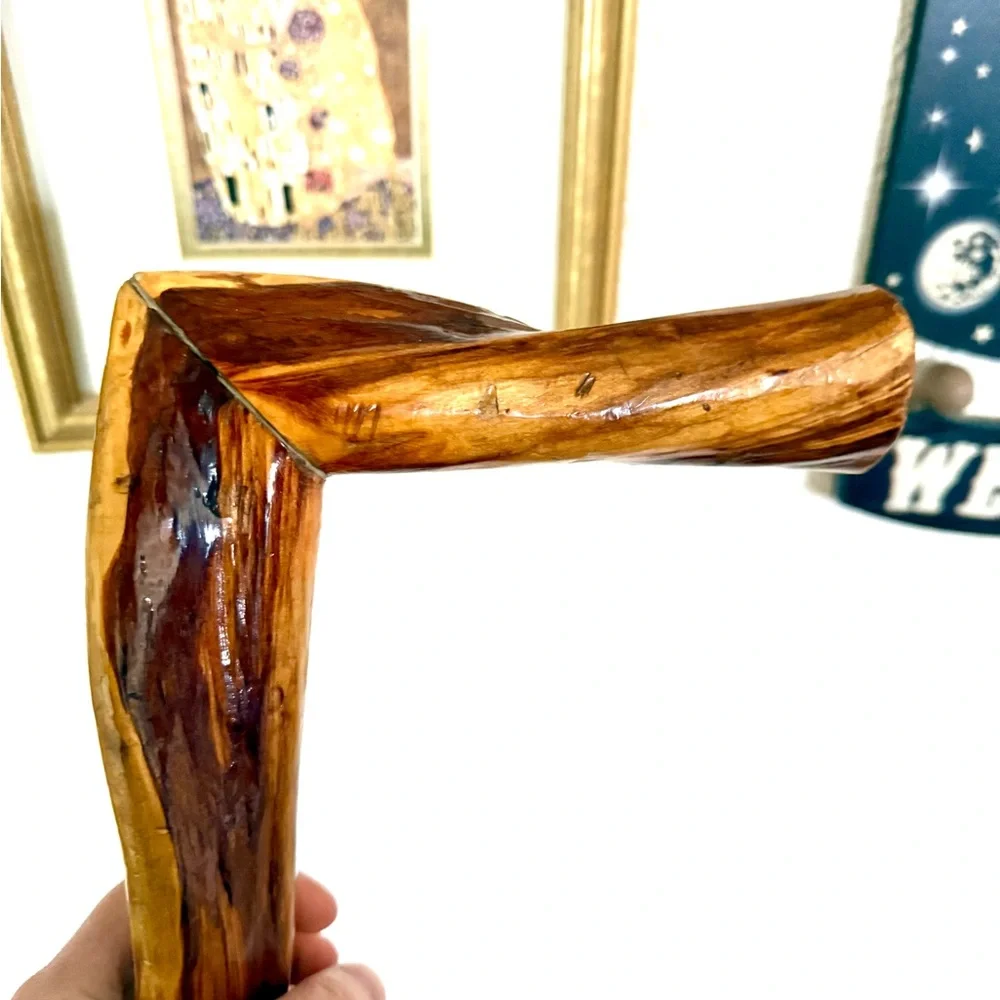 Handcrafted Diamond Willow Walking Stick - Picture 6 of 7